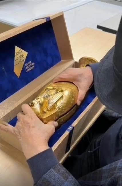 دعوة من قلب التاريخ.. تصميم فاخر لافتتاح المتحف المصري الكبير يبهر العالم قبل الحدث المنتظر